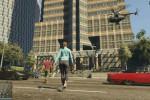 gta online gameplay walking across street
