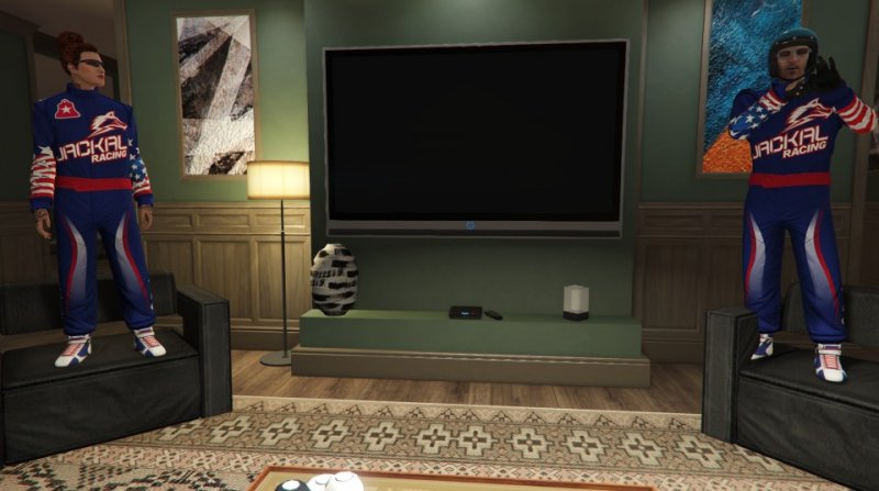 2017-11-14_MonsterTrucks17 gtagrl Weev jackalsuit bookends.jpg