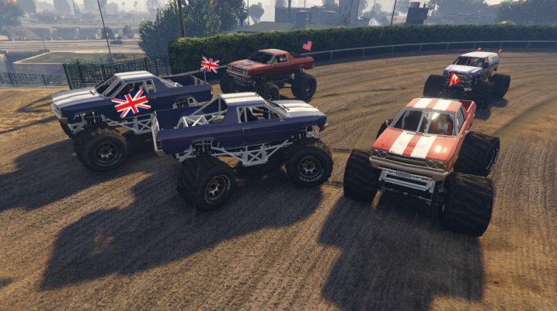 2017-11-14_MonsterTrucks10 racetrack race PIT.jpg