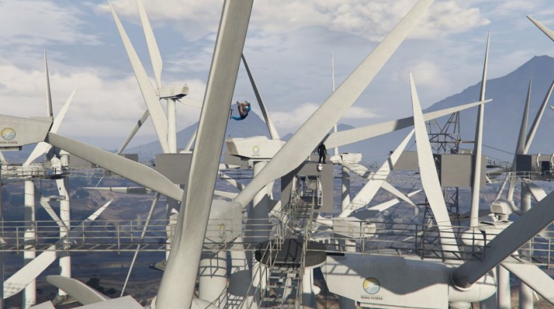 2018-04-03_CrewBlue4 wind farm gone wild.jpg