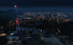 official screenshot overlooking the vinewood sign at night